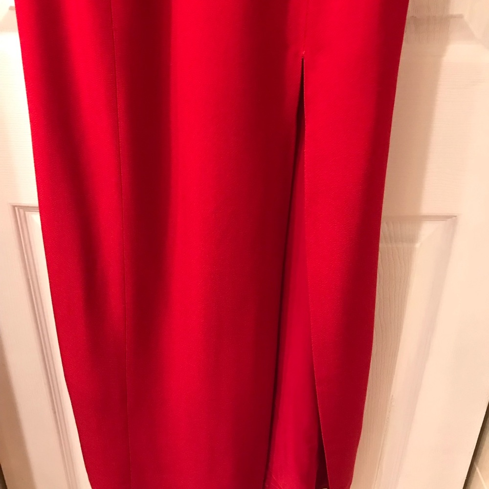 Cache Red Gown With Brooch - image 2